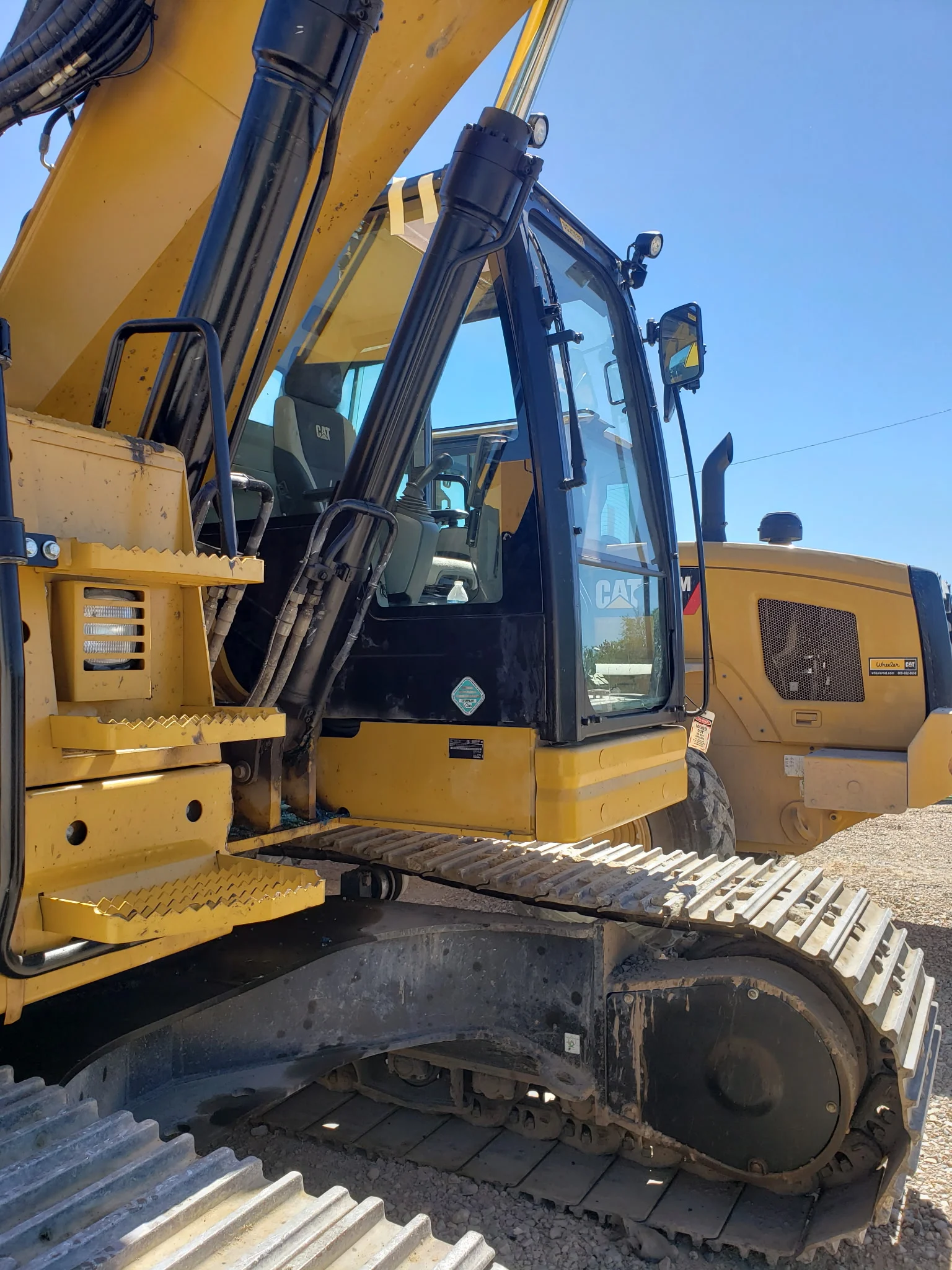Ogden Excavator Windshield & Side Glass Replacement